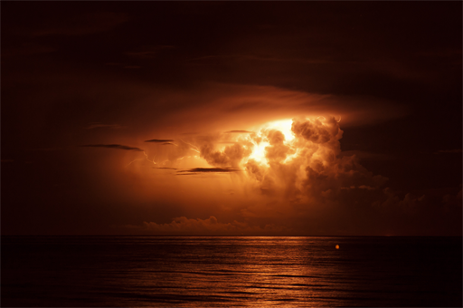 Gewitter über Mittelmeer