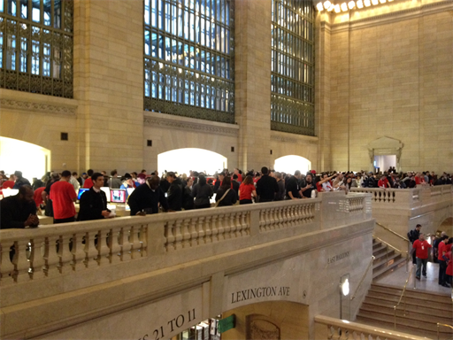 Eröffnung des Grand Central Apple Store
