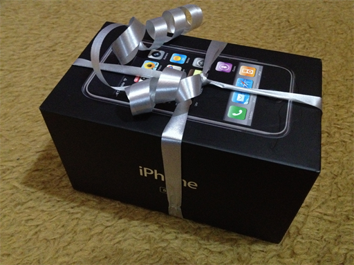 iPhone 2G als Geschenk